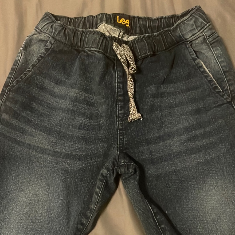 Lee size 10/12 boys joggers